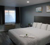 SureStay Hotel by BW Chowchilla Yosemite Room