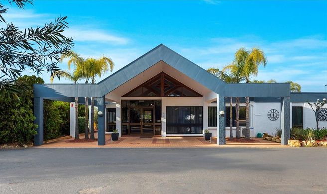 Comfort Inn & Suites Riverland Exterior
