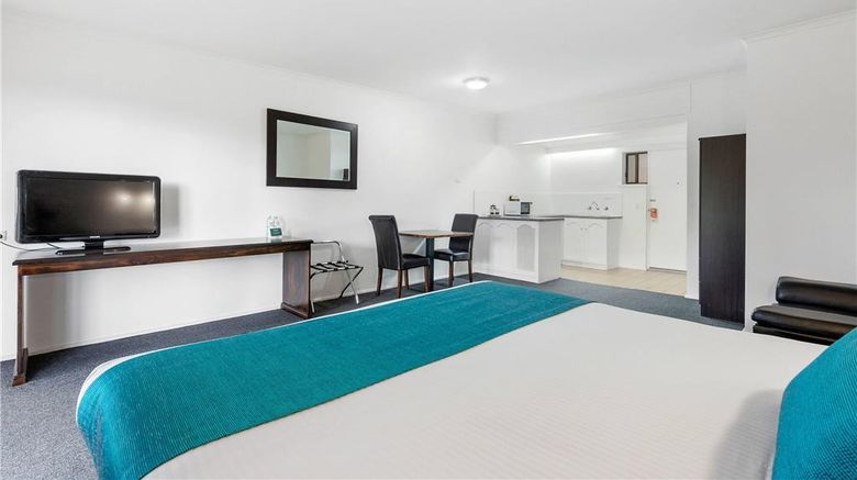 <b>Comfort Inn & Suites Riverland Room</b>. Images powered by <a href="https://iceportal.shijigroup.com/" title="IcePortal" target="_blank">IcePortal</a>.
