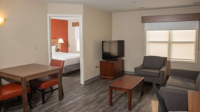 <b>Hawthorn Suites by Wyndham Erie Health</b>. Images powered by <a href="https://iceportal.shijigroup.com/" title="IcePortal" target="_blank">IcePortal</a>.