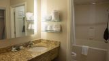 Hawthorn Suites by Wyndham Erie Room