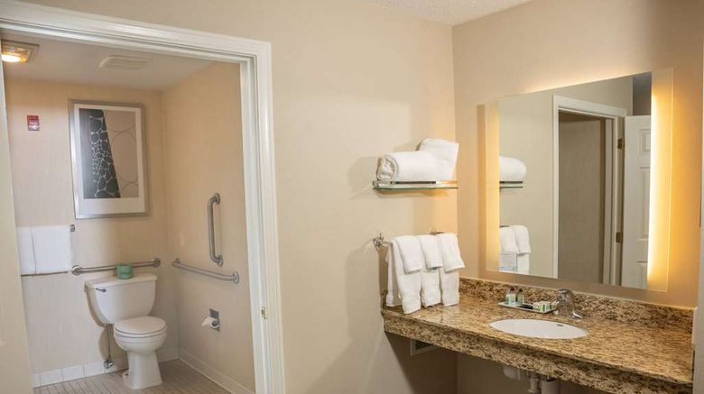<b>Hawthorn Suites by Wyndham Erie Room</b>. Images powered by <a href="https://iceportal.shijigroup.com/" title="IcePortal" target="_blank">IcePortal</a>.