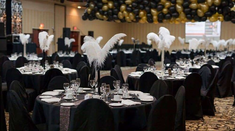 <b>Medicine Hat Lodge Hotel Ballroom</b>. Images powered by <a href="https://iceportal.shijigroup.com/" title="IcePortal" target="_blank">IcePortal</a>.