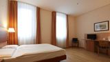 IntercityHotel Berlin Ostbahnhof Room