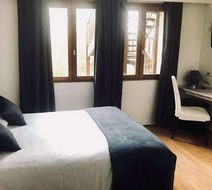 Le Clos Saint Gatien Room