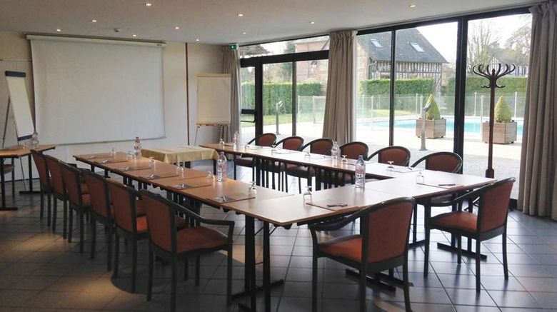 <b>Le Clos Saint Gatien Other</b>. Images powered by <a href="https://iceportal.shijigroup.com/" title="IcePortal" target="_blank">IcePortal</a>.