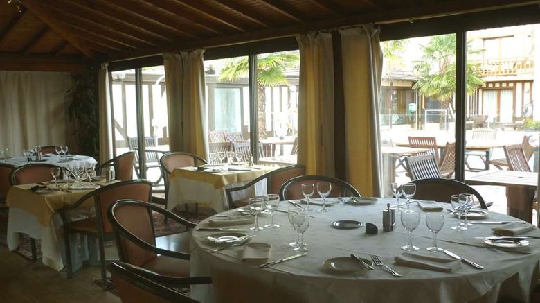 <b>Le Clos Saint Gatien Other</b>. Images powered by <a href="https://iceportal.shijigroup.com/" title="IcePortal" target="_blank">IcePortal</a>.