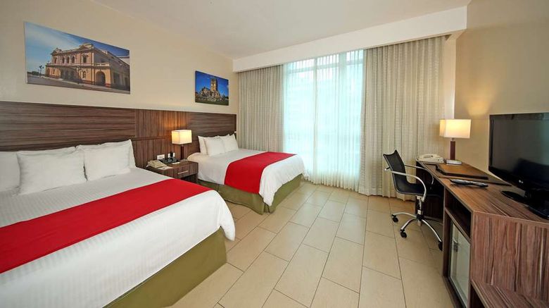 <b>Victoria Hotel And Suites Panama Room</b>. Images powered by <a href="https://iceportal.shijigroup.com/" title="IcePortal" target="_blank">IcePortal</a>.