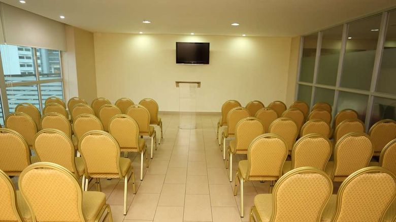 <b>Victoria Hotel And Suites Panama Lobby</b>. Images powered by <a href="https://iceportal.shijigroup.com/" title="IcePortal" target="_blank">IcePortal</a>.