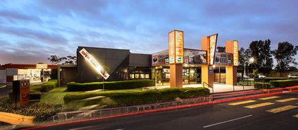 Nightcap at Keysborough Hotel Exterior