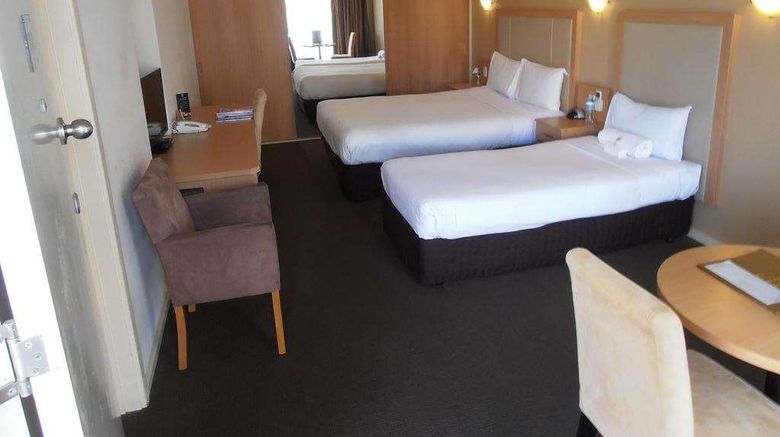 <b>Haven Marina Room</b>. Images powered by <a href="https://iceportal.shijigroup.com/" title="IcePortal" target="_blank">IcePortal</a>.