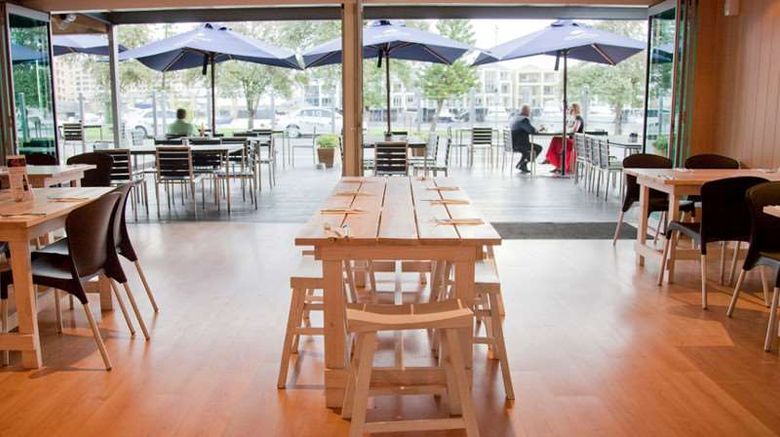 <b>Haven Marina Lobby</b>. Images powered by <a href="https://iceportal.shijigroup.com/" title="IcePortal" target="_blank">IcePortal</a>.