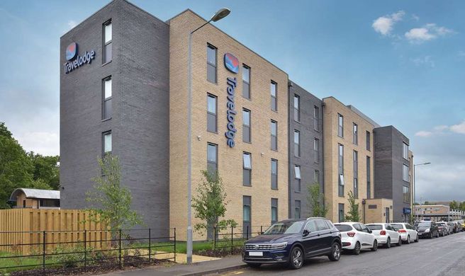 Travelodge Marlow Exterior