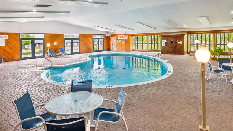 <b>Rodeway Inn Festival Pool</b>. Images powered by <a href="https://iceportal.shijigroup.com/" title="IcePortal" target="_blank">IcePortal</a>.
