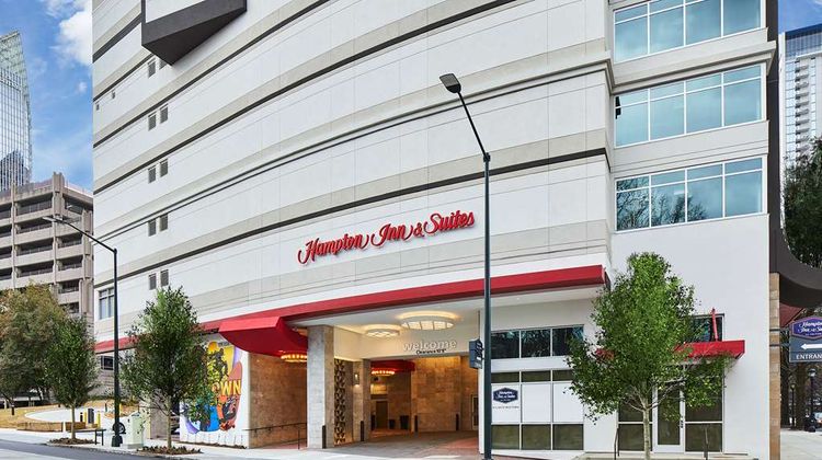 Hampton Inn & Suites Atlanta Midtown Exterior