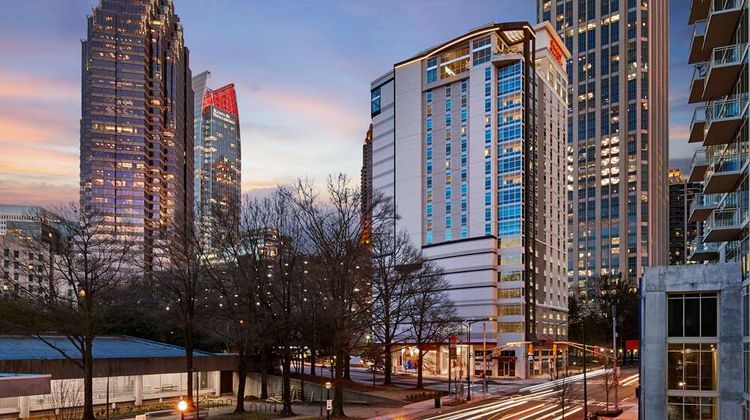 Hampton Inn & Suites Atlanta Midtown Exterior