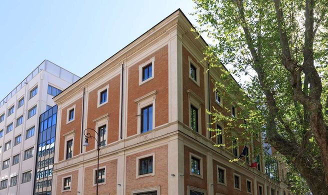 DoubleTree by Hilton Rome Monti Exterior