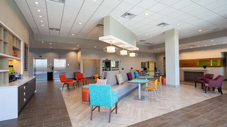 <b>Home2 Suites Omaha UN Medical Ctr Area Lobby</b>. Images powered by <a href="https://iceportal.shijigroup.com/" title="IcePortal" target="_blank">IcePortal</a>.