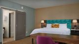 <b>Hampton Inn Sherwood Portland Room</b>. Images powered by <a href="https://iceportal.shijigroup.com/" title="IcePortal" target="_blank">IcePortal</a>.