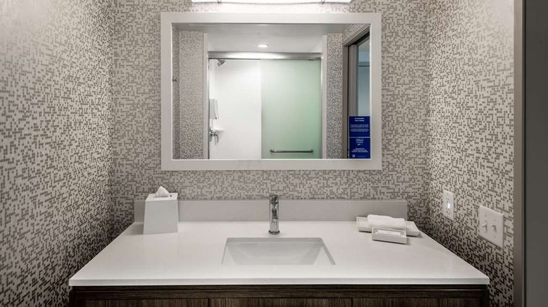 <b>Home2 Suites by Hilton Airport North Room</b>. Images powered by <a href="https://iceportal.shijigroup.com/" title="IcePortal" target="_blank">IcePortal</a>.