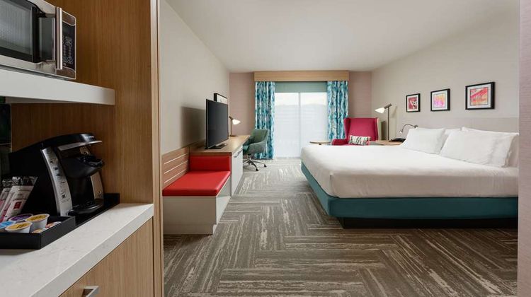 Hilton Garden Inn Knoxville Papermill Room