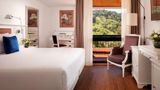 <b>NH Sintra Centro Room</b>. Images powered by <a href="https://iceportal.shijigroup.com/" title="IcePortal" target="_blank">IcePortal</a>.