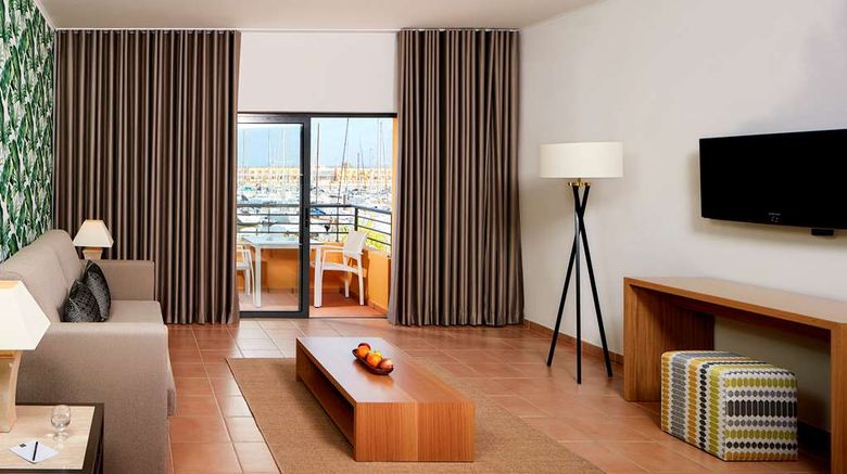 <b>NH Marina Portimao Resort Room</b>. Images powered by <a href="https://iceportal.shijigroup.com/" title="IcePortal" target="_blank">IcePortal</a>.
