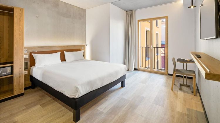 Ibis Styles Ajaccio Napoleon Room