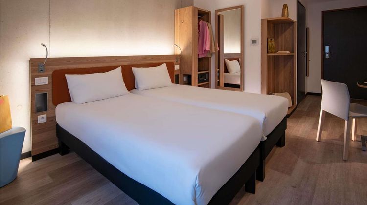 Ibis Styles Ajaccio Napoleon Exterior