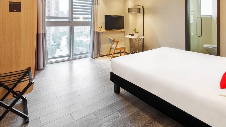 <b>Ibis Dazhou Dazhu Hotel Room</b>. Images powered by <a href="https://iceportal.shijigroup.com/" title="IcePortal" target="_blank">IcePortal</a>.