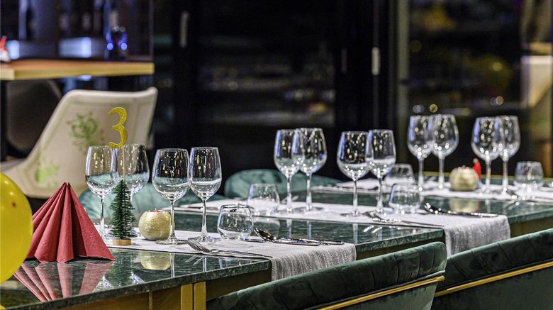 <b>Mercure Timisoara Restaurant</b>. Images powered by <a href="https://iceportal.shijigroup.com/" title="IcePortal" target="_blank">IcePortal</a>.