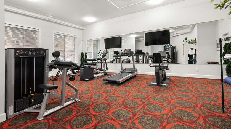 <b>Crown Columbia Hotel, BW Premier Coll Health</b>. Images powered by <a href="https://iceportal.shijigroup.com/" title="IcePortal" target="_blank">IcePortal</a>.
