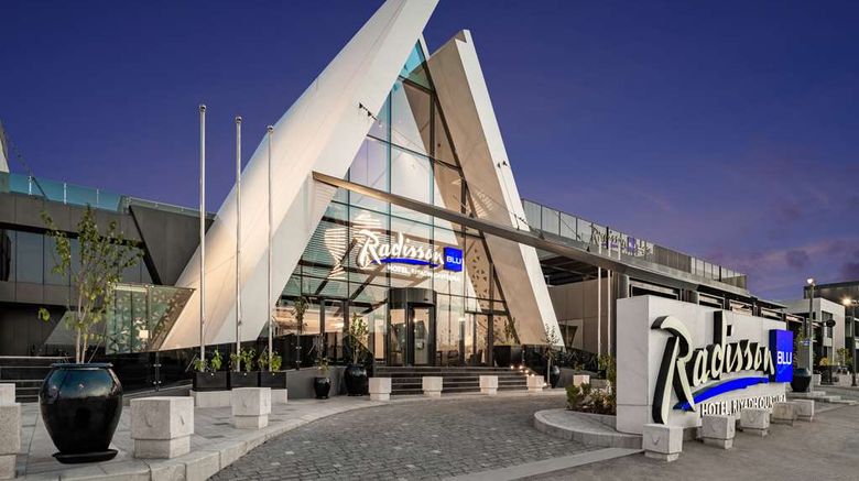 <b>Radisson Blu Riyadh Qurtuba Exterior</b>. Images powered by <a href="https://iceportal.shijigroup.com/" title="IcePortal" target="_blank">IcePortal</a>.