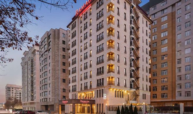 Ramada by Wyndham Bishkek Centre Exterior