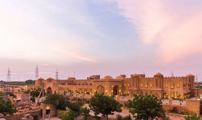 Saira Fort Sarovar Portico Jai Exterior