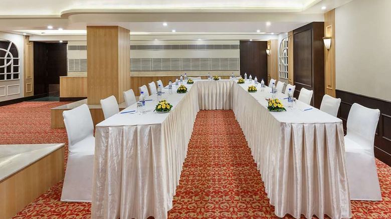 <b>La Place Sarovar Portico Lucknow Restaurant</b>. Images powered by <a href="https://iceportal.shijigroup.com/" title="IcePortal" target="_blank">IcePortal</a>.