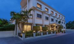 La Place Sarovar Portico Lucknow