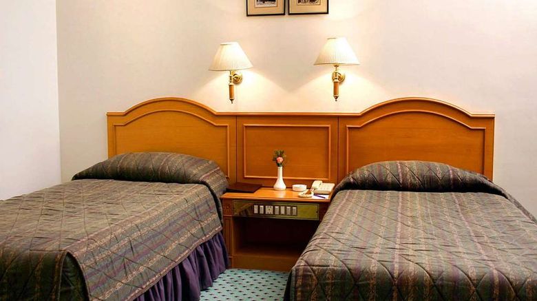 <b>Gokulam Park Inn Room</b>. Images powered by <a href="https://iceportal.shijigroup.com/" title="IcePortal" target="_blank">IcePortal</a>.