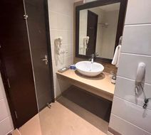 Aditya Park Room