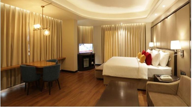 <b>The Promenade Hotel Suite</b>. Images powered by <a href="https://iceportal.shijigroup.com/" title="IcePortal" target="_blank">IcePortal</a>.