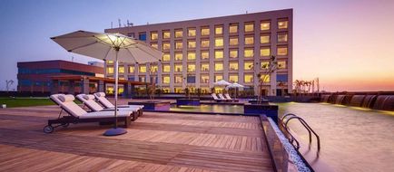 Balaji Sarovar Premiere Exterior