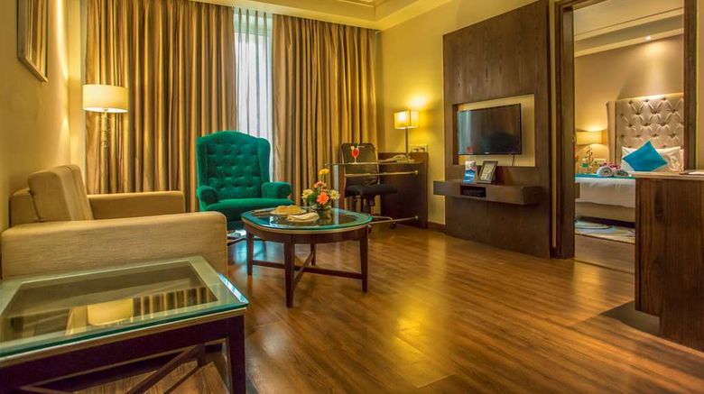 <b>Sarovar Portico Jalandhar Suite</b>. Images powered by <a href="https://iceportal.shijigroup.com/" title="IcePortal" target="_blank">IcePortal</a>.