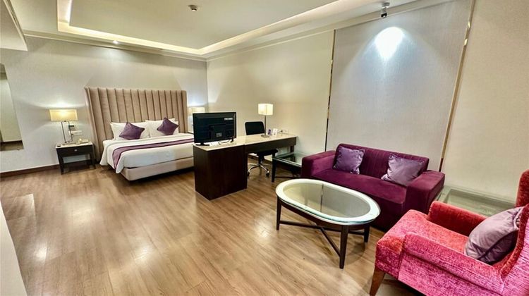 Sarovar Portico Jalandhar Room