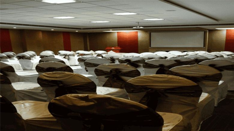 <b>Nidhivan Sarovar Portico Meeting</b>. Images powered by <a href="https://iceportal.shijigroup.com/" title="IcePortal" target="_blank">IcePortal</a>.