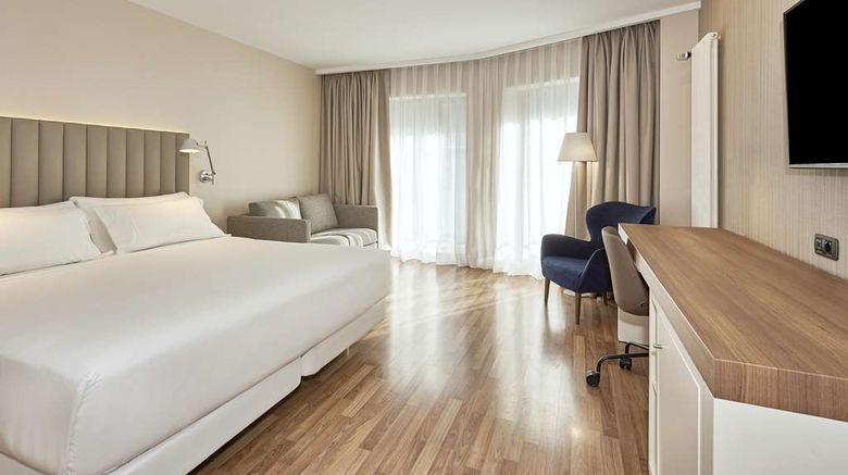 <b>NH Andorra la Vella Room</b>. Images powered by <a href="https://iceportal.shijigroup.com/" title="IcePortal" target="_blank">IcePortal</a>.