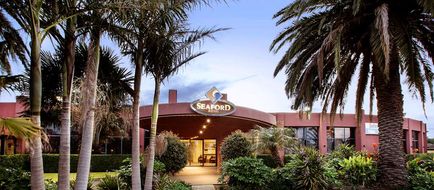 Nightcap at Seaford Hotel Exterior