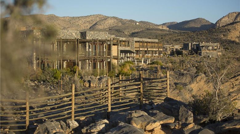 <b>Alila Jabal Akhdar Restaurant</b>. Images powered by <a href="https://iceportal.shijigroup.com/" title="IcePortal" target="_blank">IcePortal</a>.