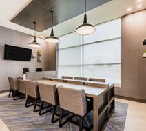 Hyatt House Winnipeg Southwest Lobby