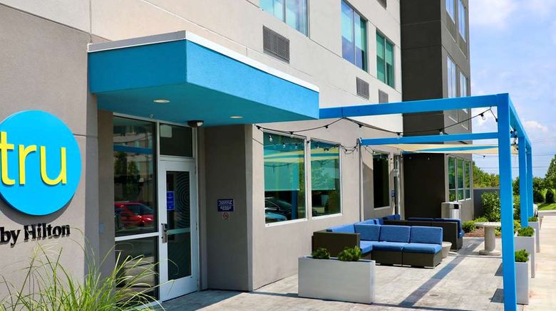 <b>Tru by Hilton Clarksville Exterior</b>. Images powered by <a href="https://iceportal.shijigroup.com/" title="IcePortal" target="_blank">IcePortal</a>.