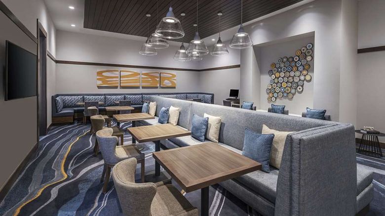 <b>Homewood Suites by Hilton Boston Lobby</b>. Images powered by <a href="https://iceportal.shijigroup.com/" title="IcePortal" target="_blank">IcePortal</a>.